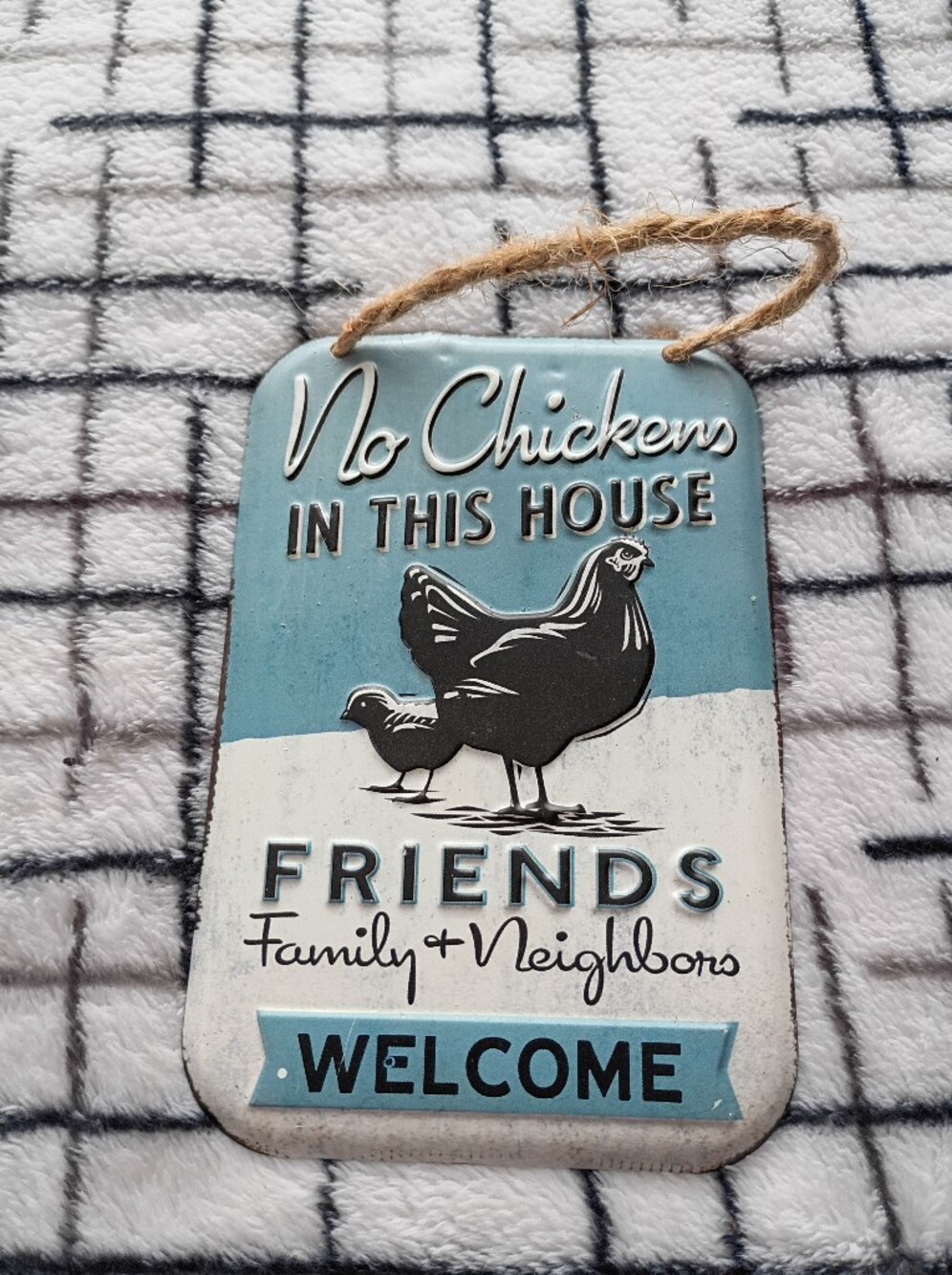 Red Shed Brand Chicken Funny Metal Sign 4x6 NEW